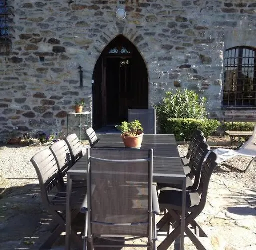 Romantic Italian Castle At The Foot Of The Alps * Settimo Vittone